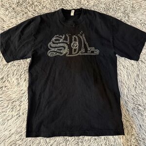 SDL skysdalimit/vlone black shirt